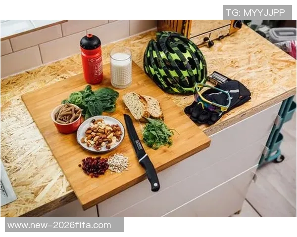 足球明星赛前饮食揭秘助力比赛表现的营养餐单与能量补给
